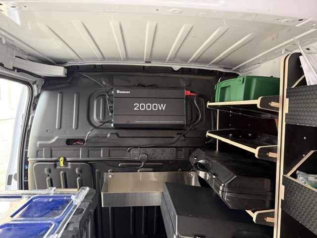 Professional fitted equipment and inverter in the mobile repair van
